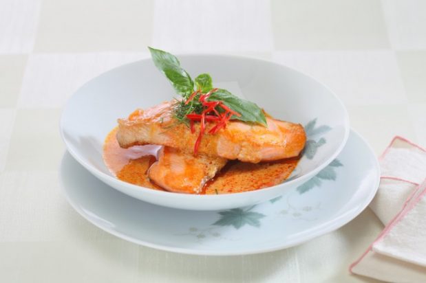 Fried Fish in Red Curry